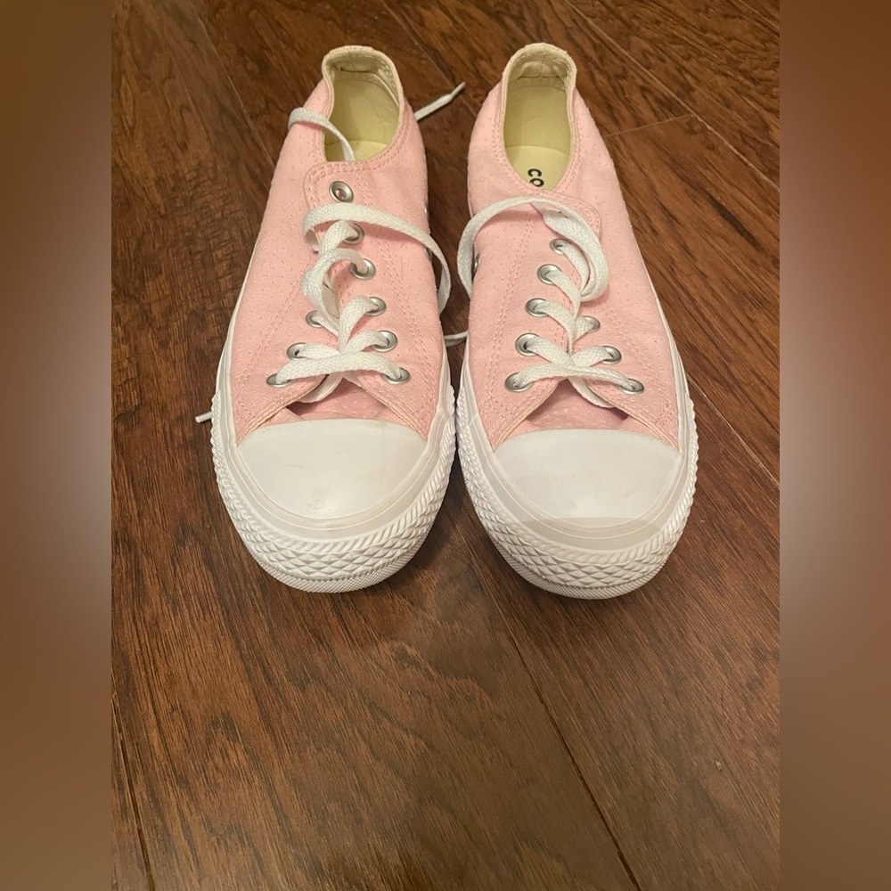 NWT Pink Converse-9